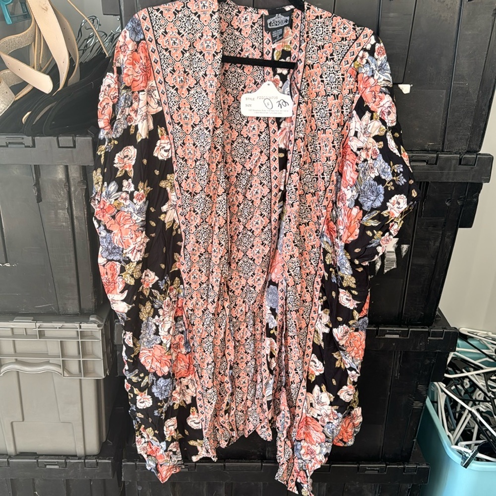 🤝Angie batwing Kimino